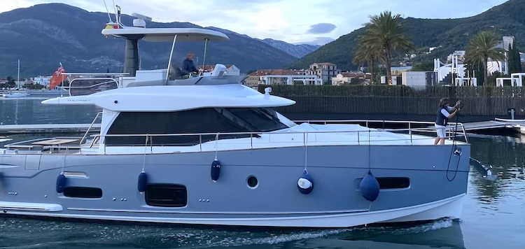 Magellano 53