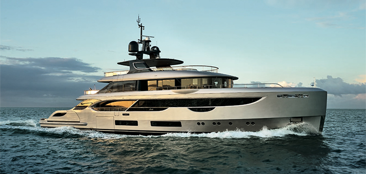 Benetti Oasis 40M