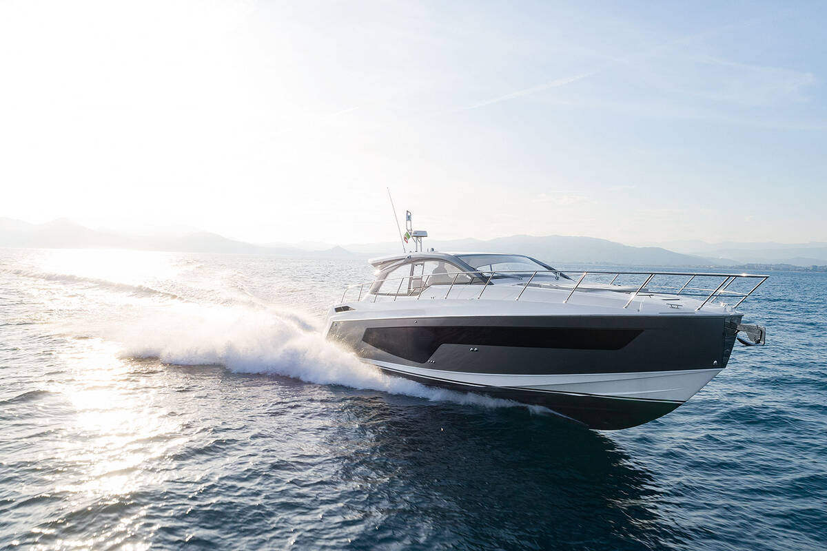 Екстер'єр Atlantis 51