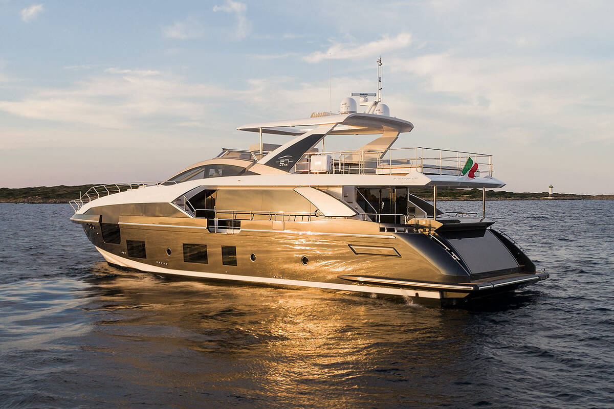 Екстер'єр Azimut Grande 27METRI
