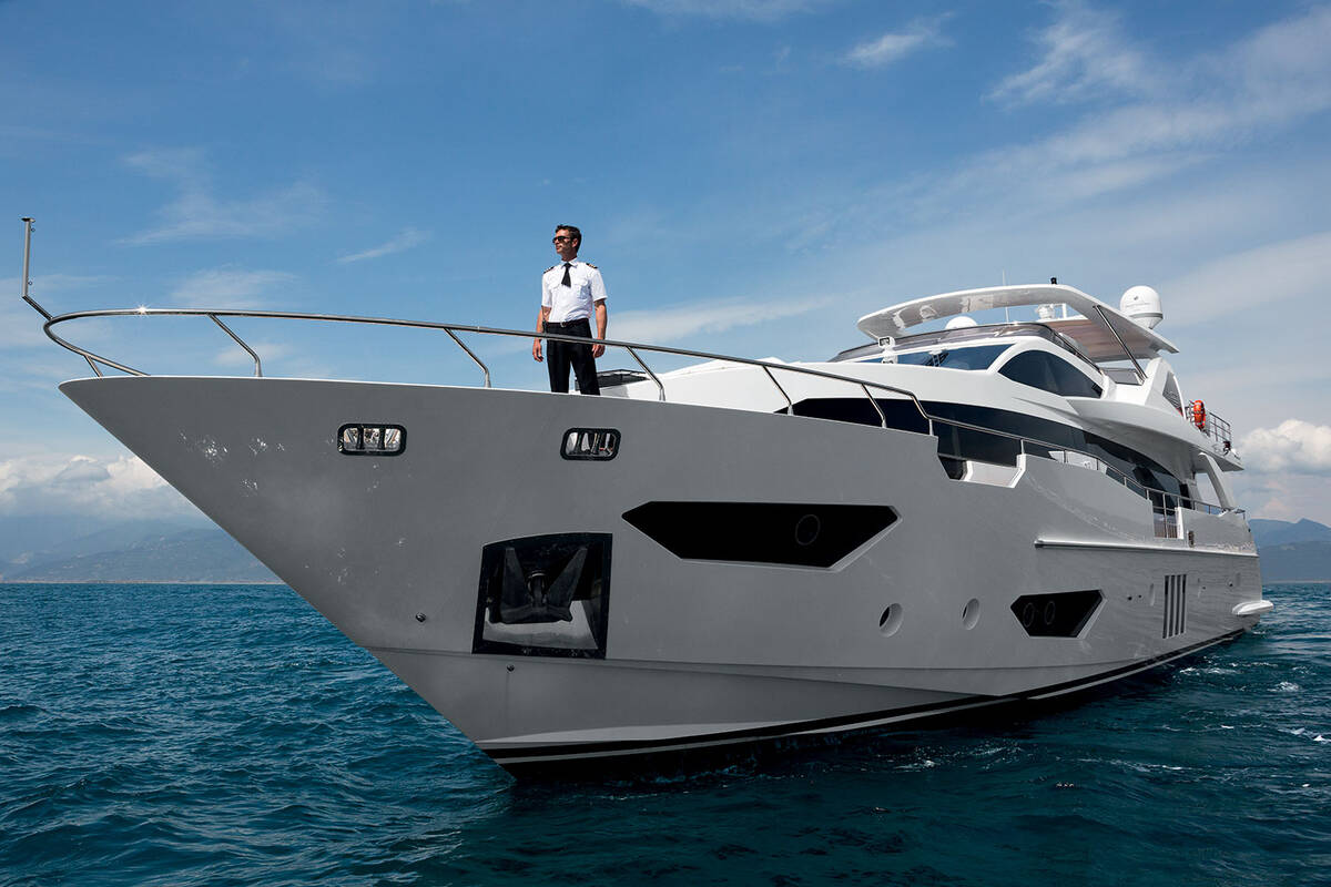 Exterior Azimut Grande 95RPH