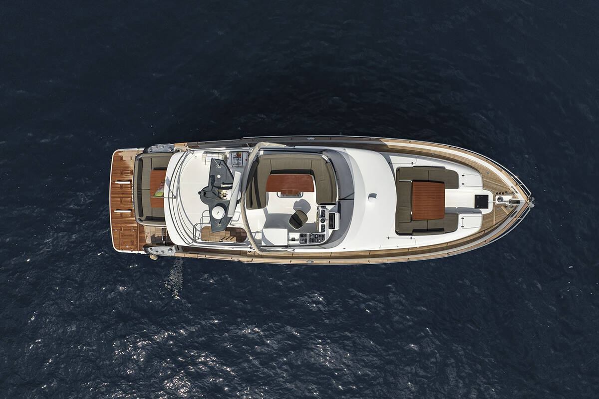 Exterior Magellano 53 2016