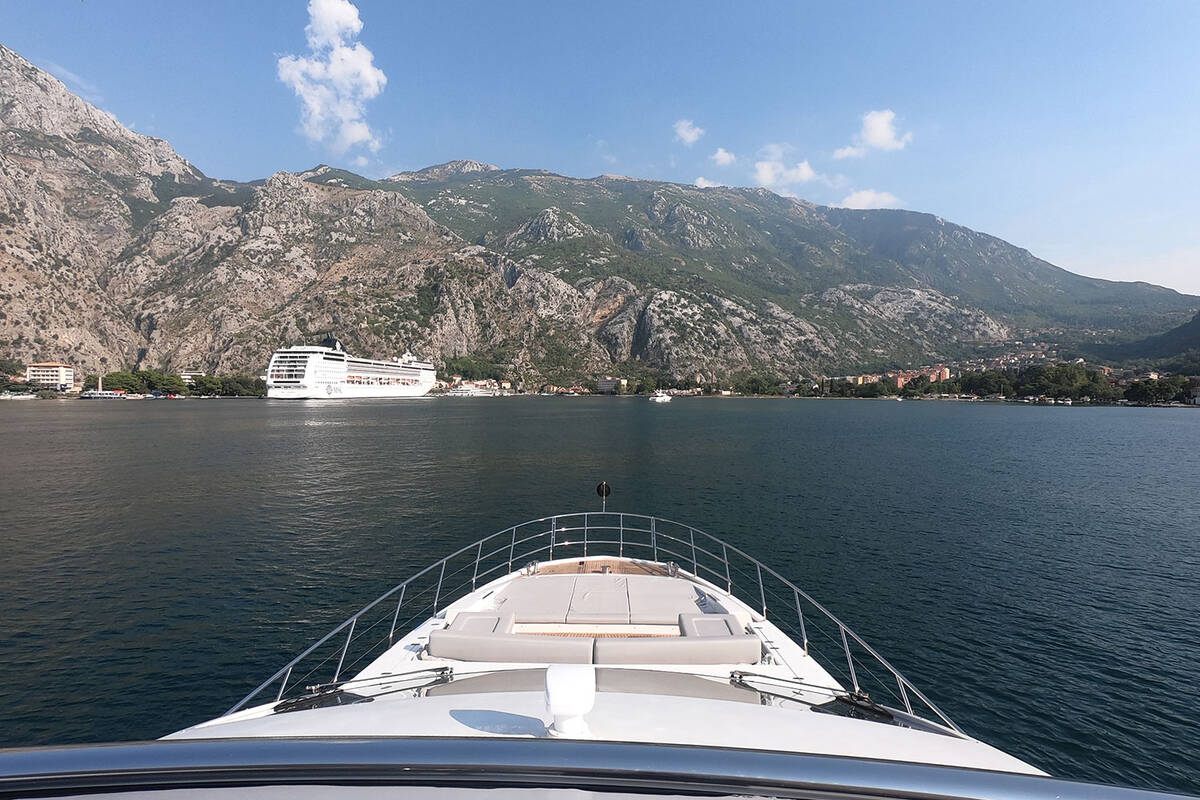 Екстер'єр Azimut 80