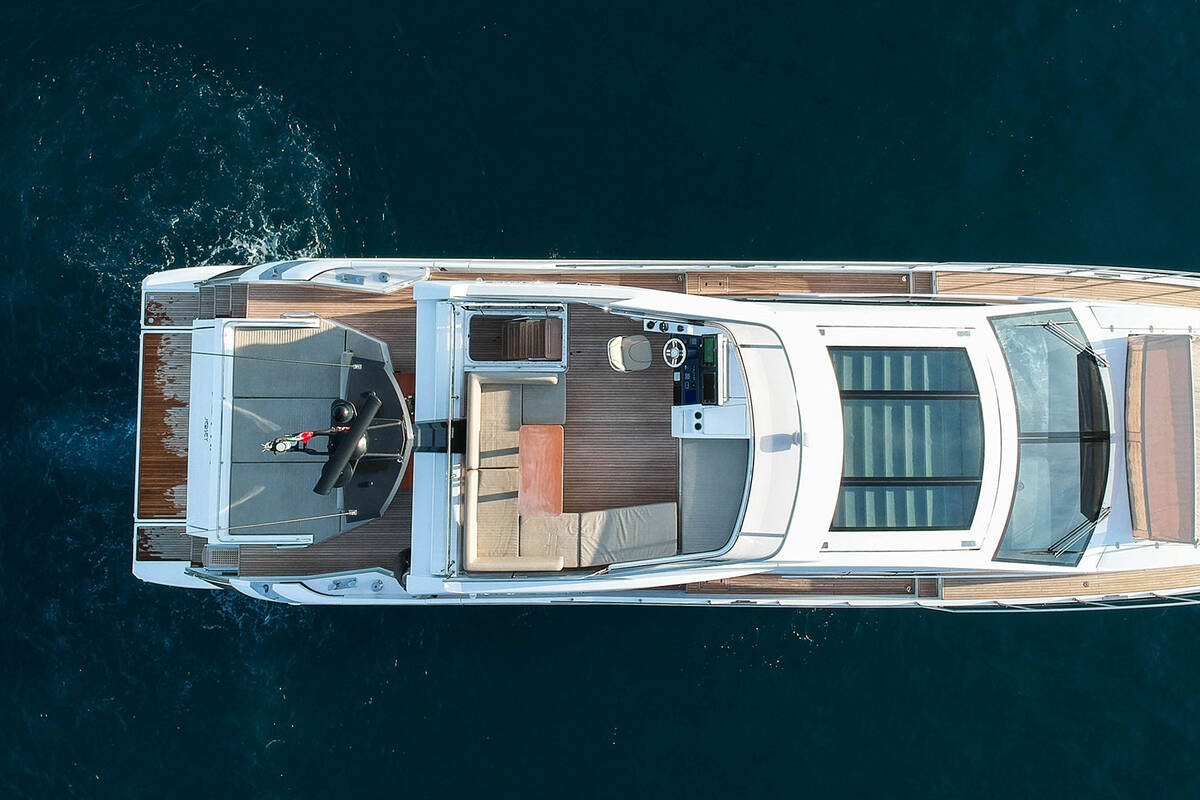 Екстер'єр Azimut 77S "SOPHIE"