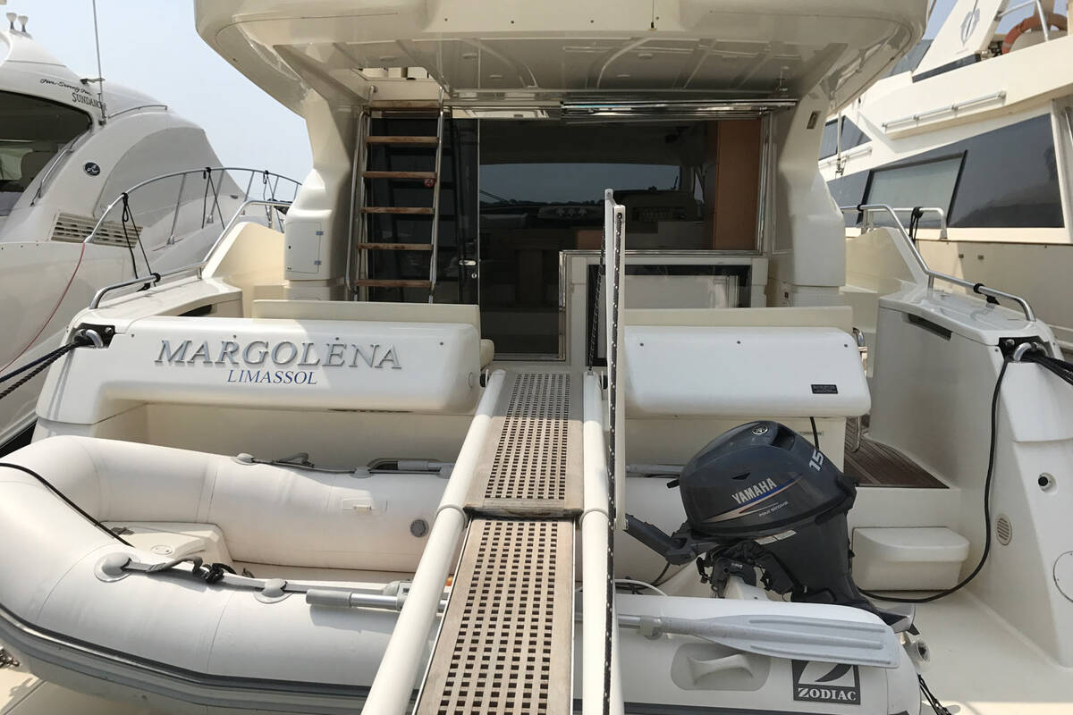 Electric hydraulic gangway