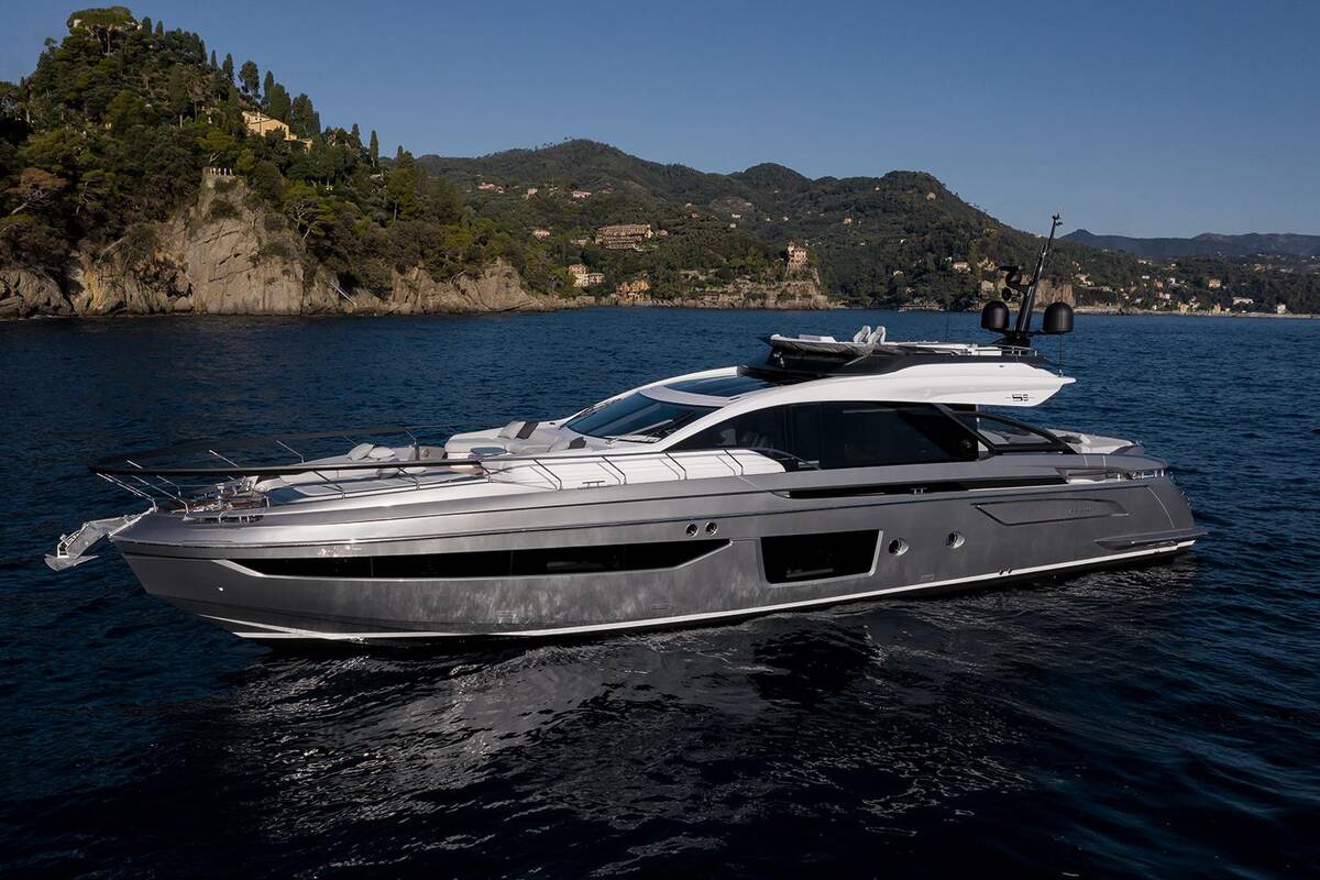 Екстер'єр Azimut S8