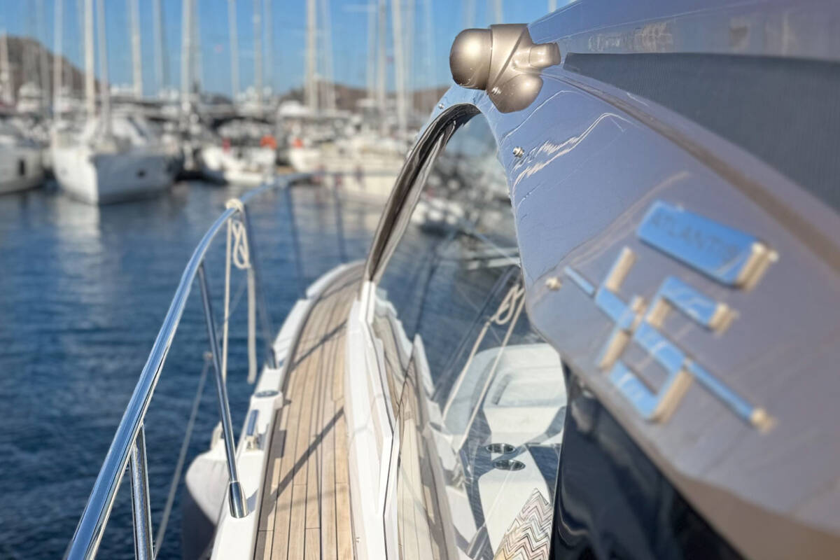 Side deck
