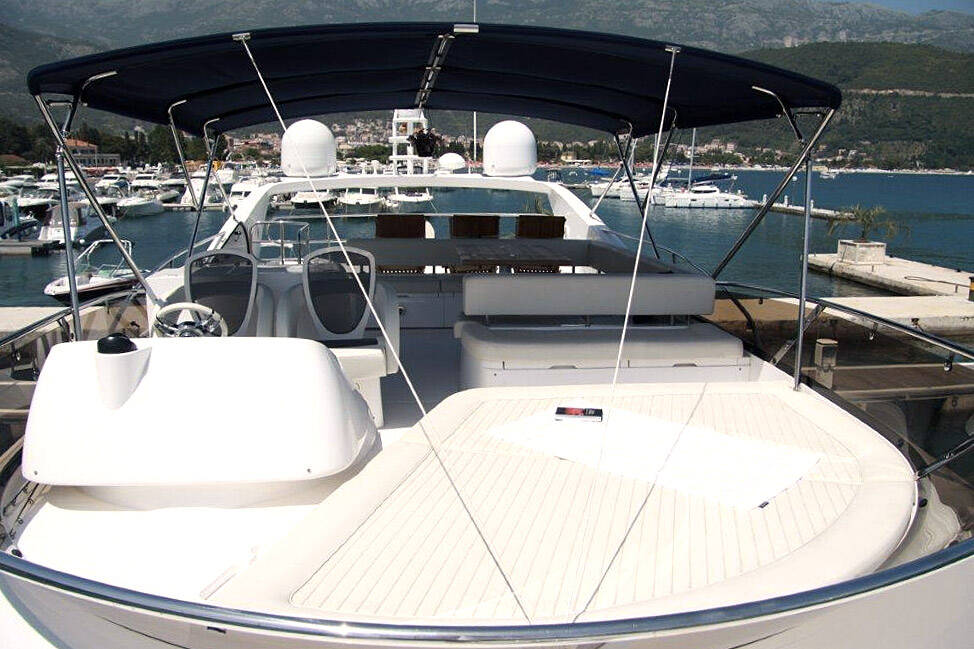 Flybridge