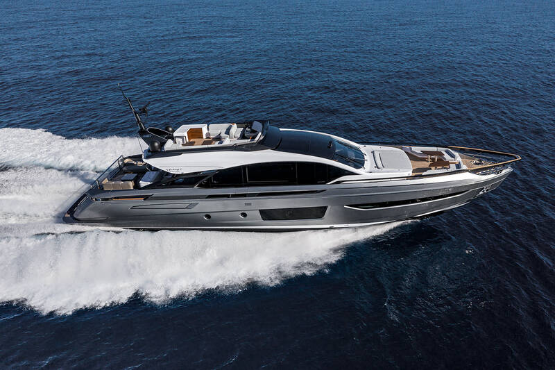Екстер'єр Azimut Grande S10