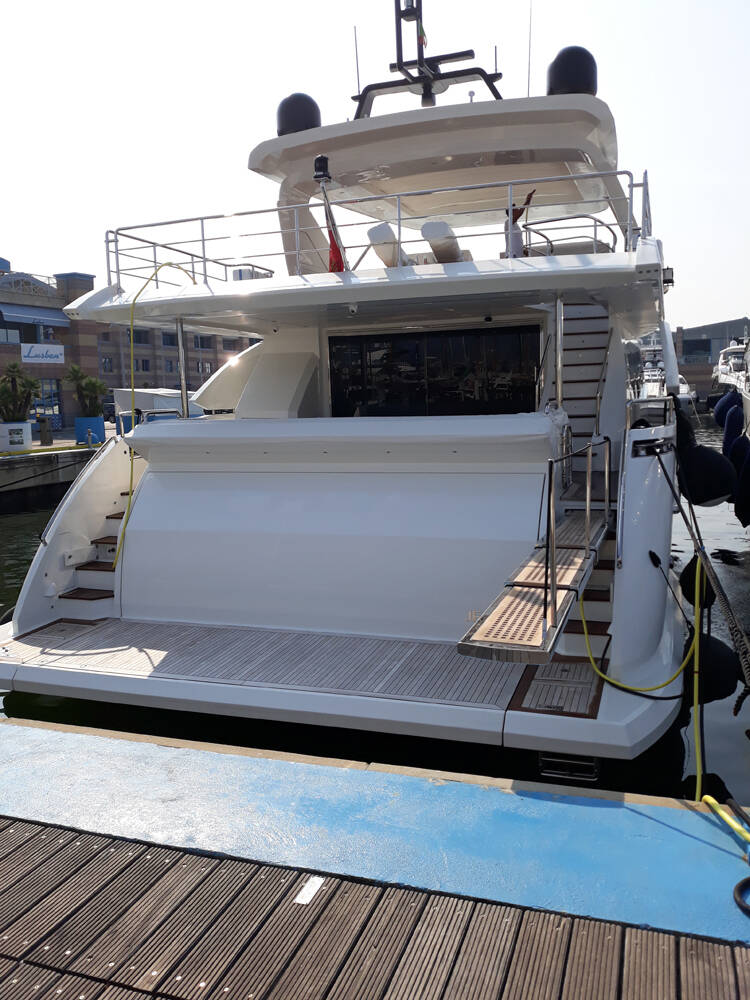 Exterior Azimut Grande 30 METRI <br/> M/Y SUN&SEA 2018