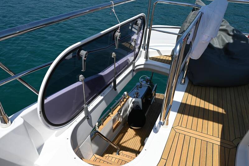Steps to cockpit