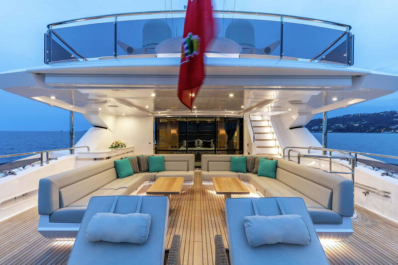 Lounge area on aft upper deck