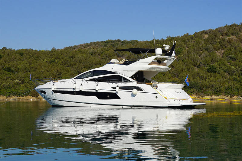 Exterior Sunseeker 68 Sport Yacht