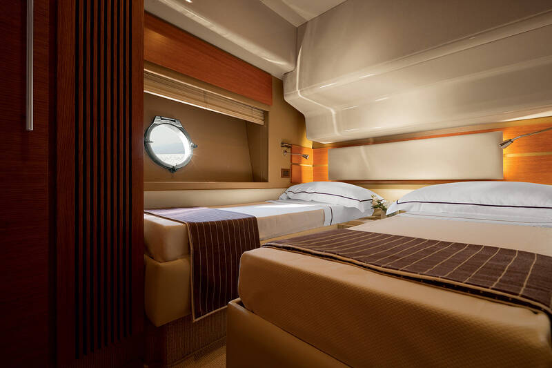 Guest stateroom
