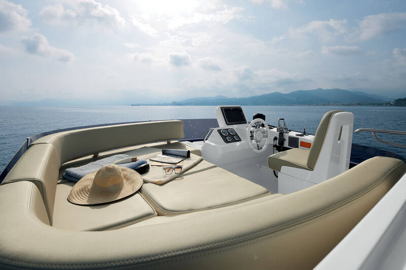 Flybridge