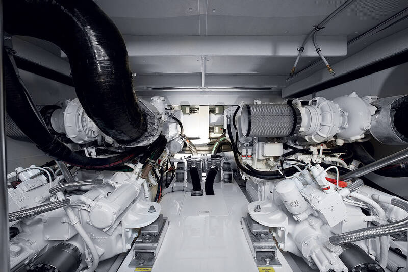 Engine compartment