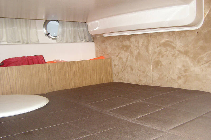 Sessa C32