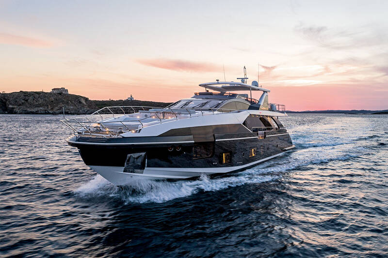 Екстер'єр Azimut Grande 27METRI