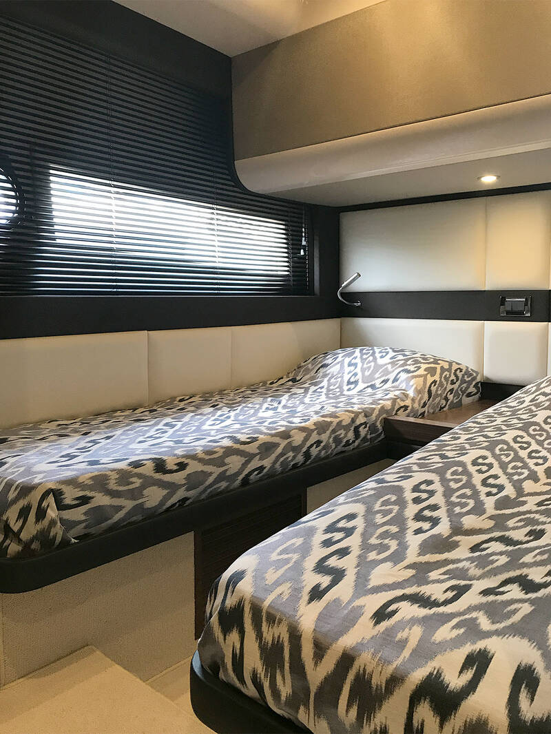 Guest cabin