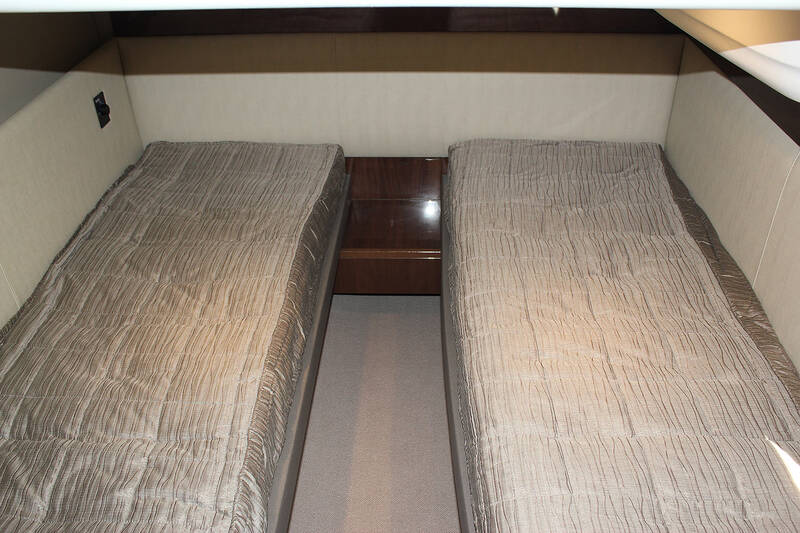 Guest cabin