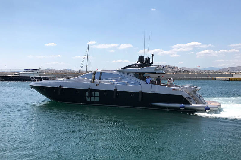 Exterior Azimut 86S