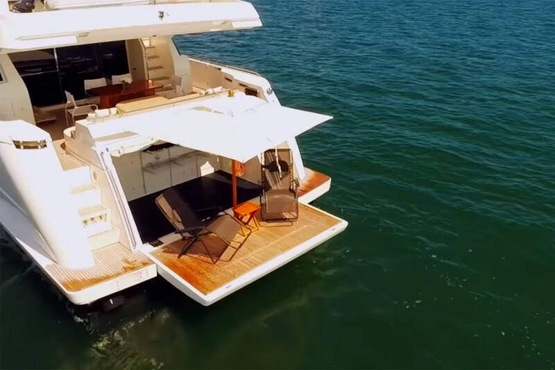 The aft lounge area on the retractable swimming platform