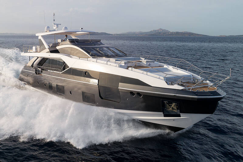 Екстер'єр Azimut Grande 27METRI