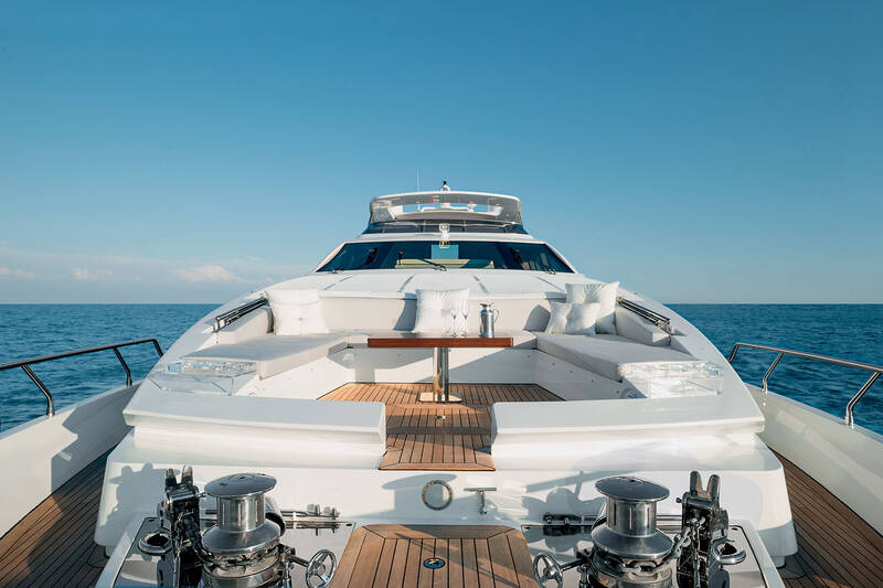 Bow with table and sofas