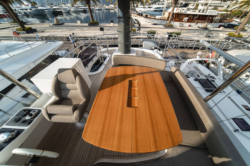 Flybridge