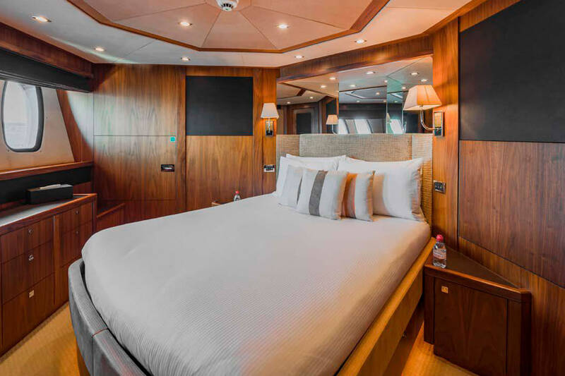 Guest cabin on the lower deck 