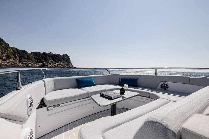 Lounge area on bow