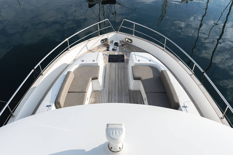 Bow deck