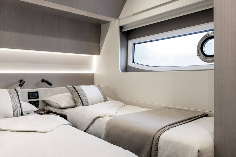 Guest cabin