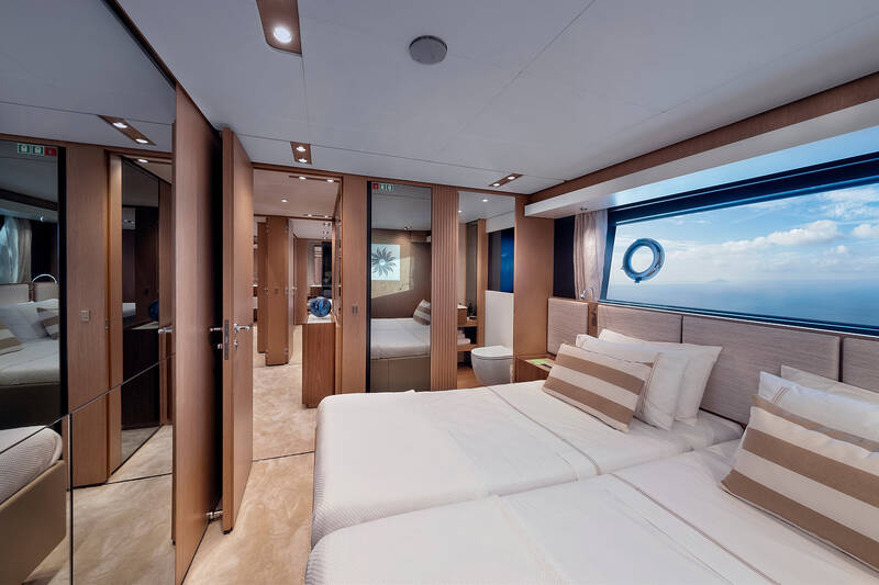 Guest cabin