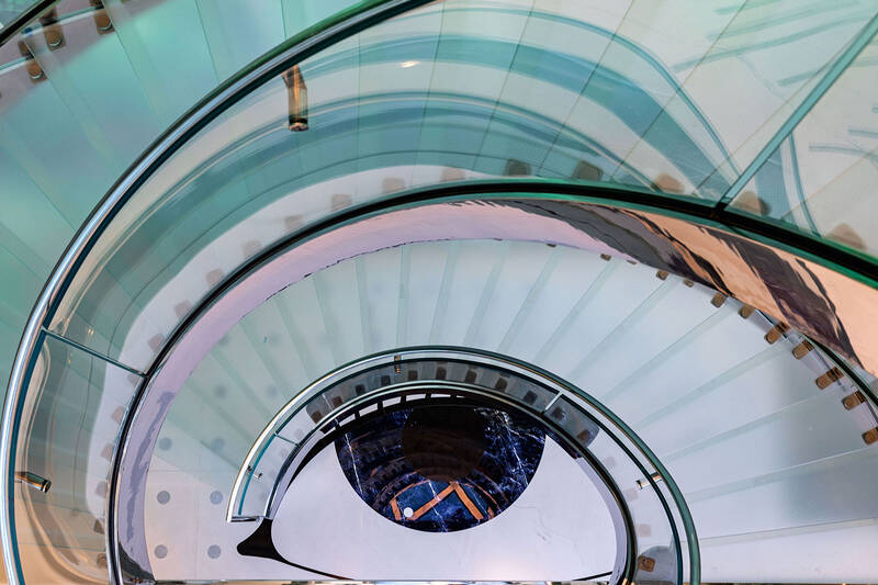 Interdeck staircase