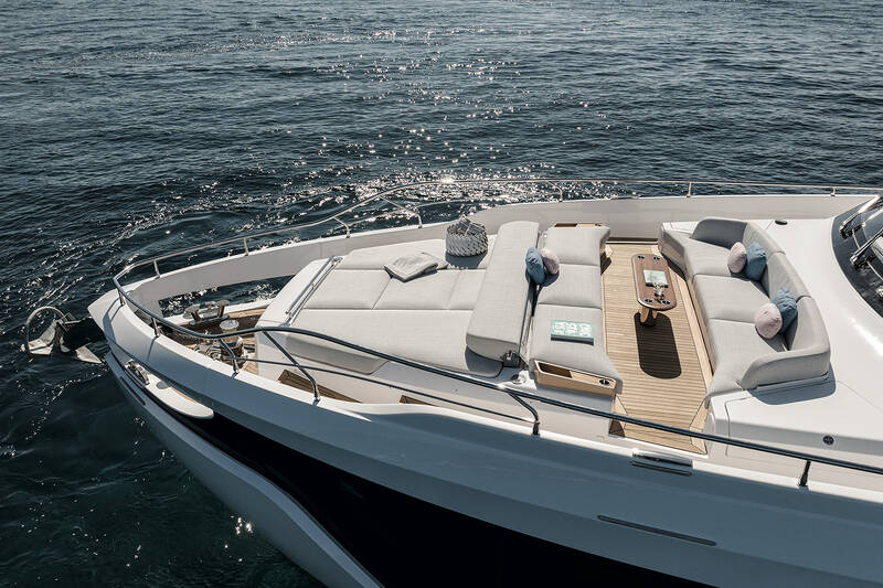 Lounge area on bow