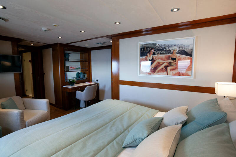 VIP cabin 2