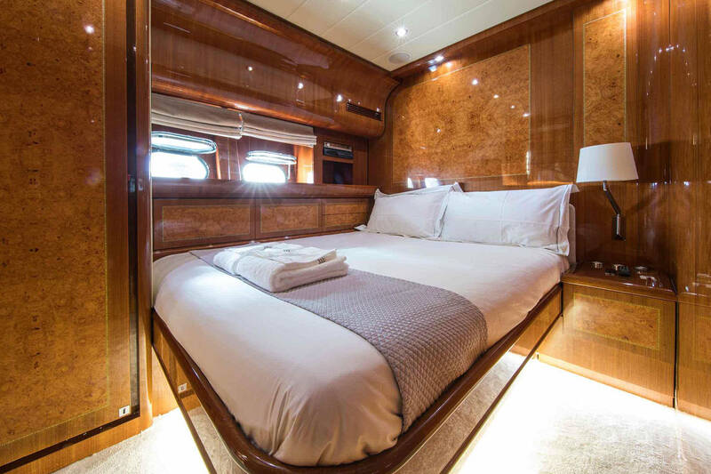 Guest cabin M/Y CITA