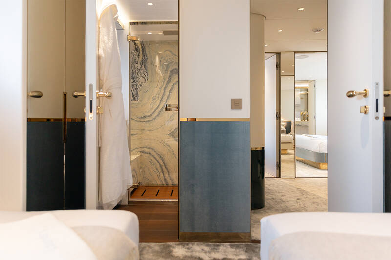Guest cabin on stbd side
