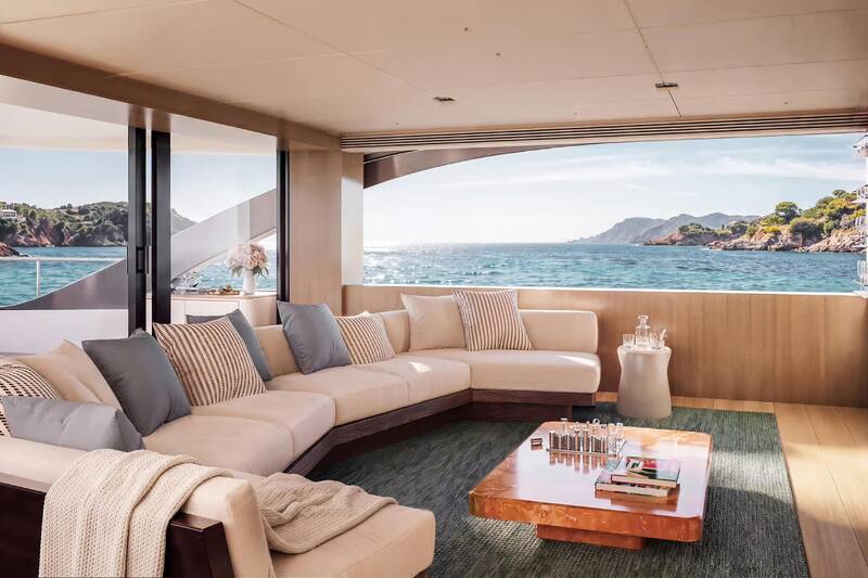 Salon on upper deck