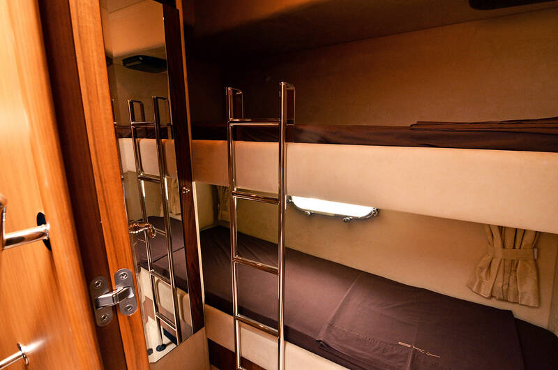 Port guest cabin