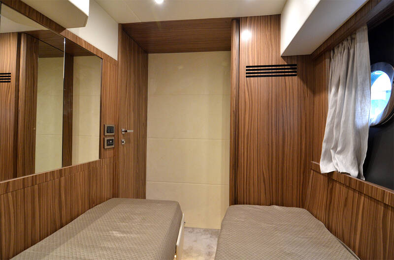 Guest cabin
