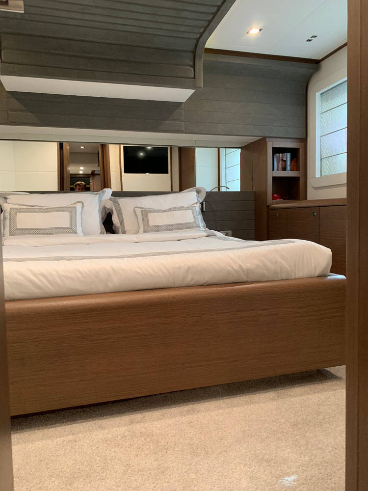 Guest cabin