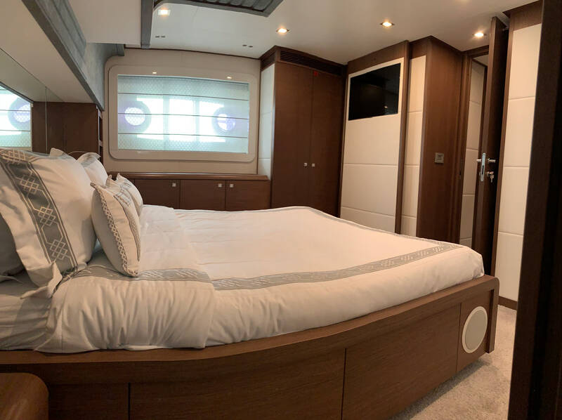 Guest cabin
