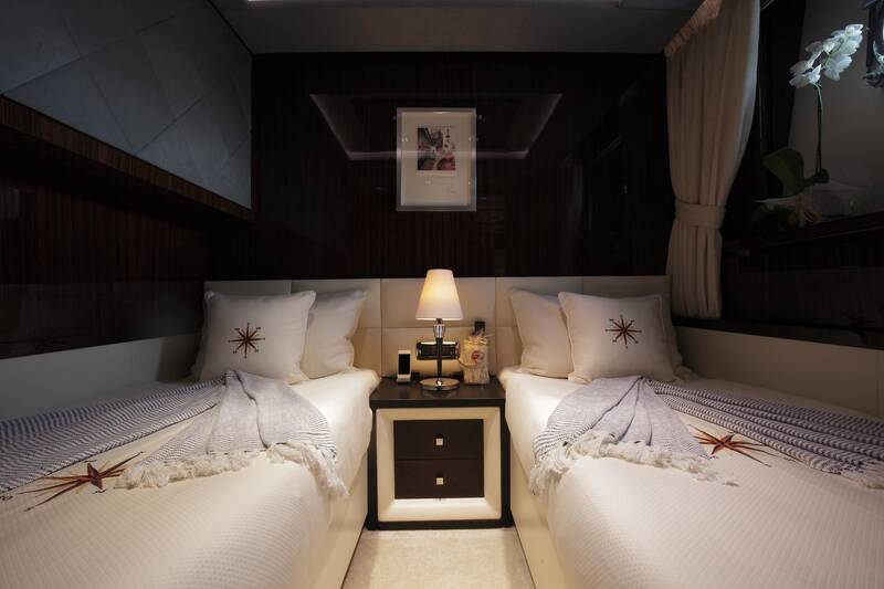 Guest cabin