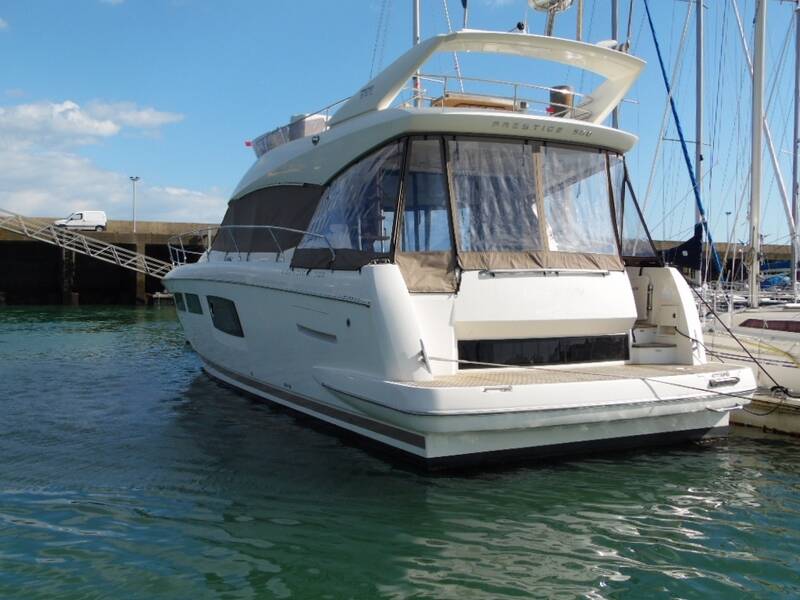 The Prestige 500 Exterior - 2012