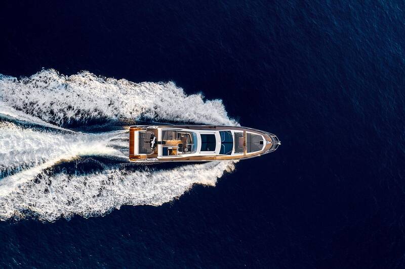 Екстер'єр Azimut S7