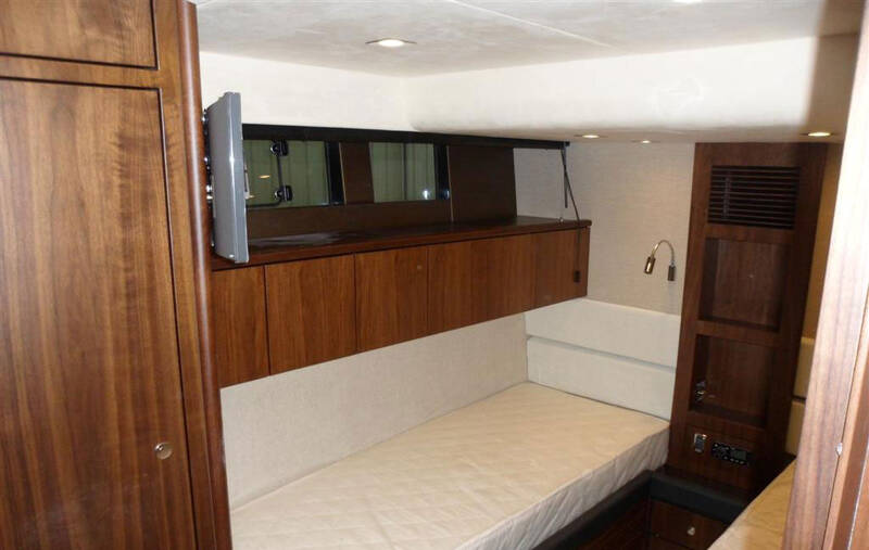 Guest cabin