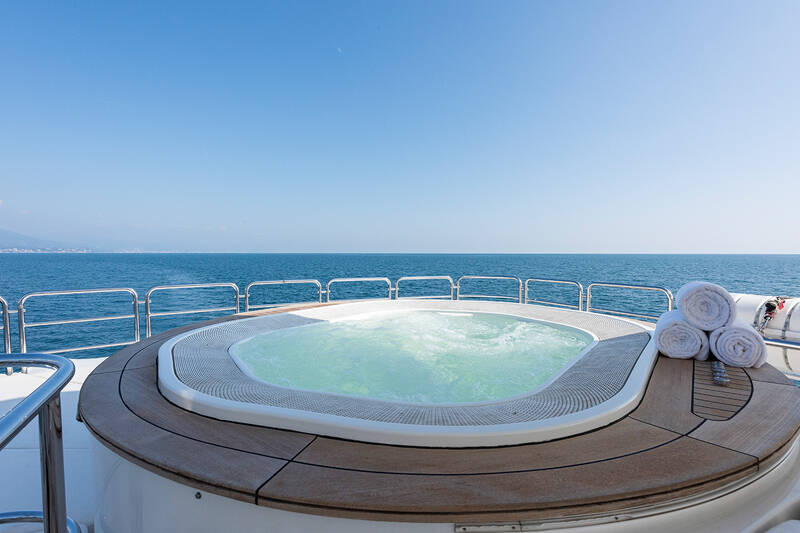 Sundeck